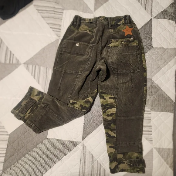 OH JEANS Camouflage Corduroy Pants - Picture 2 of 4